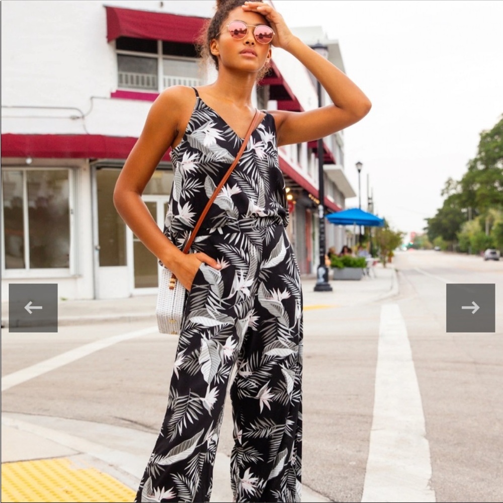 2-piece Resort Wear. NWT. Size XL